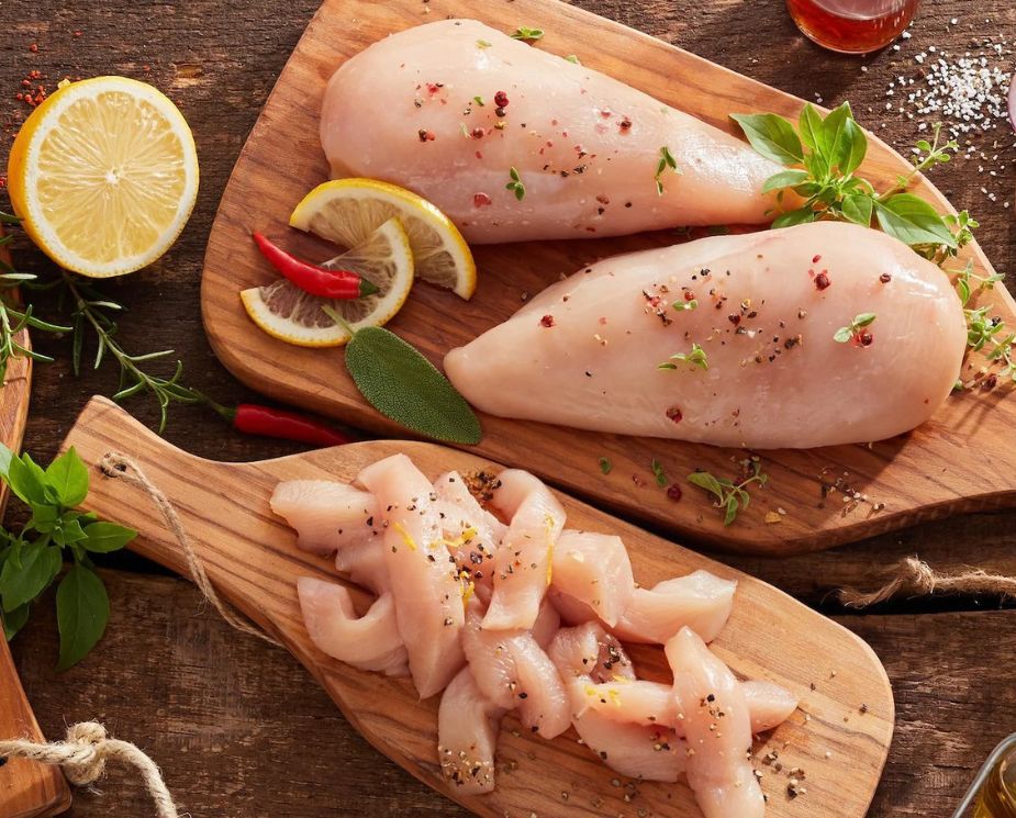 How Restaurants Choose a Reliable Fresh Poultry Supplier in the UK? 